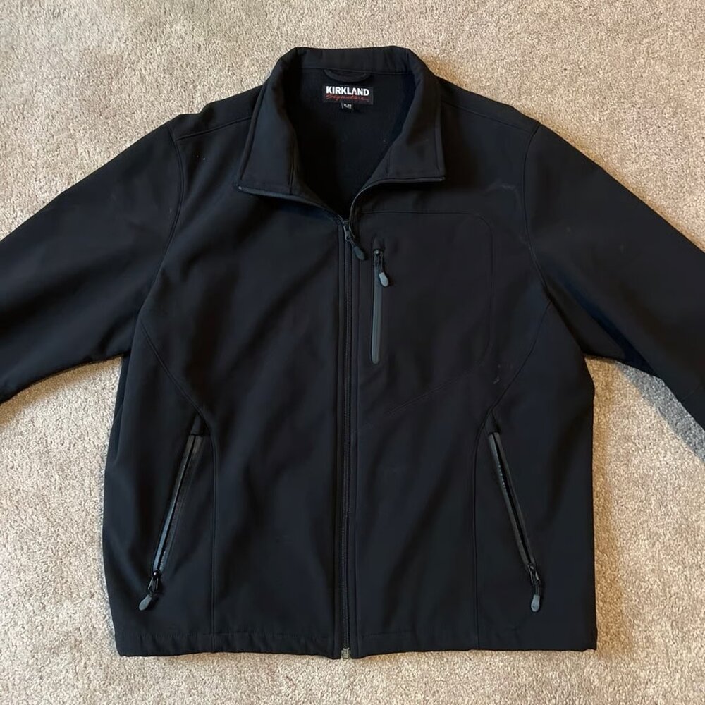 Kirkland Signature Fleeced Lined Full Zip Soft Shell Jacket Size XL Black‎